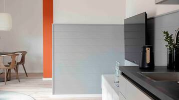 Kühlschrank, Ofen, Herdplatte, Geschirrspüler