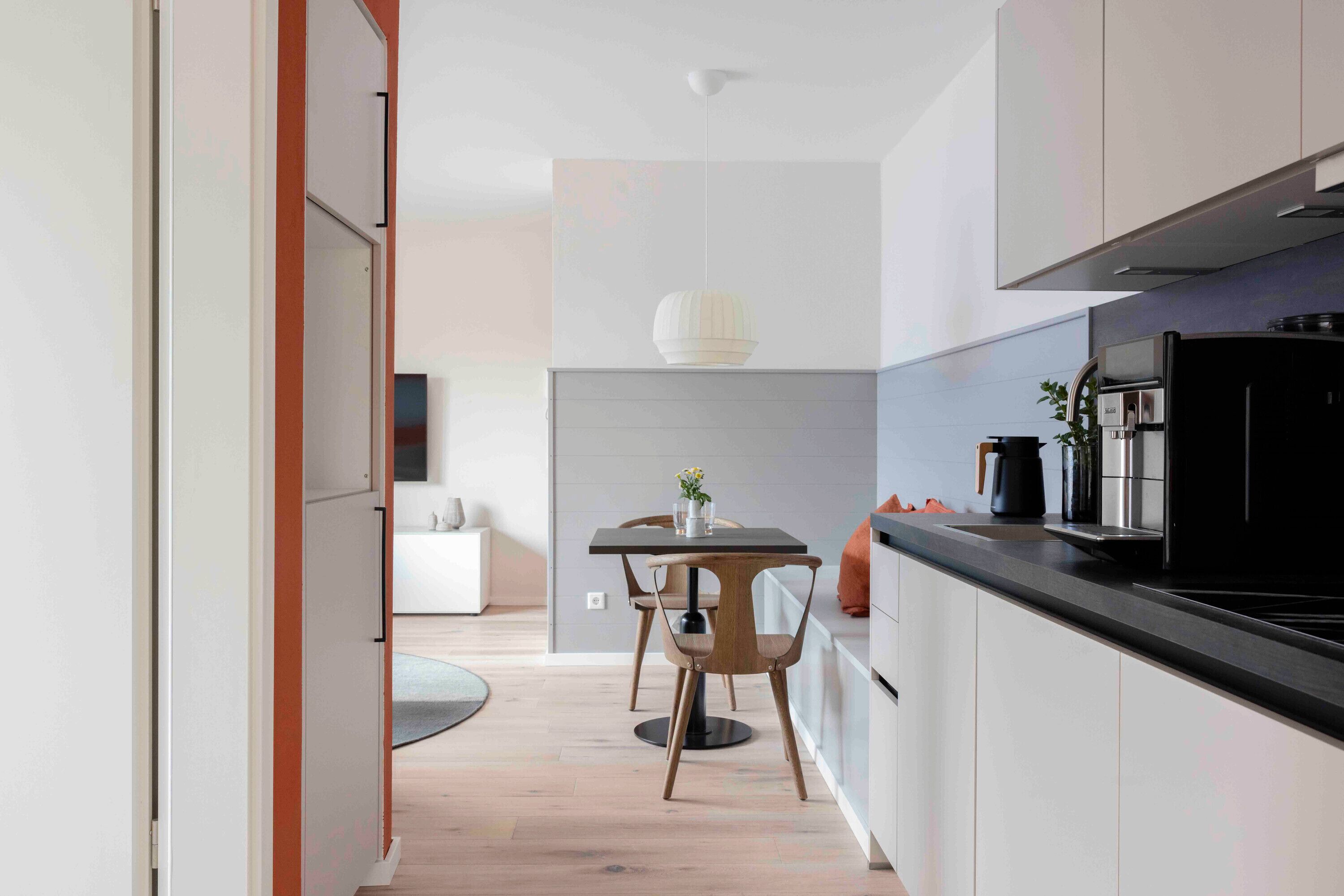 Kühlschrank, Ofen, Herdplatte, Geschirrspüler