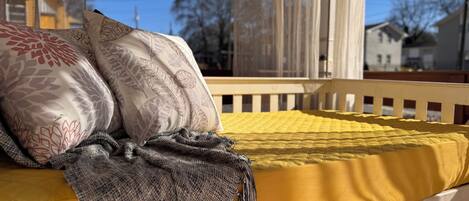 2 makuuhuonetta, silitysrauta/-lauta, Wi-Fi, vuodevaatteet