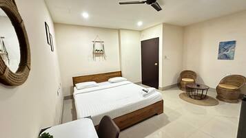 Premium Room | Desk, free WiFi
