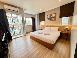 Chambre Double Deluxe, balcon | Coffres-forts dans les chambres