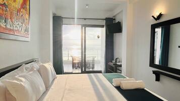 1 bedroom, iron/ironing board, free WiFi