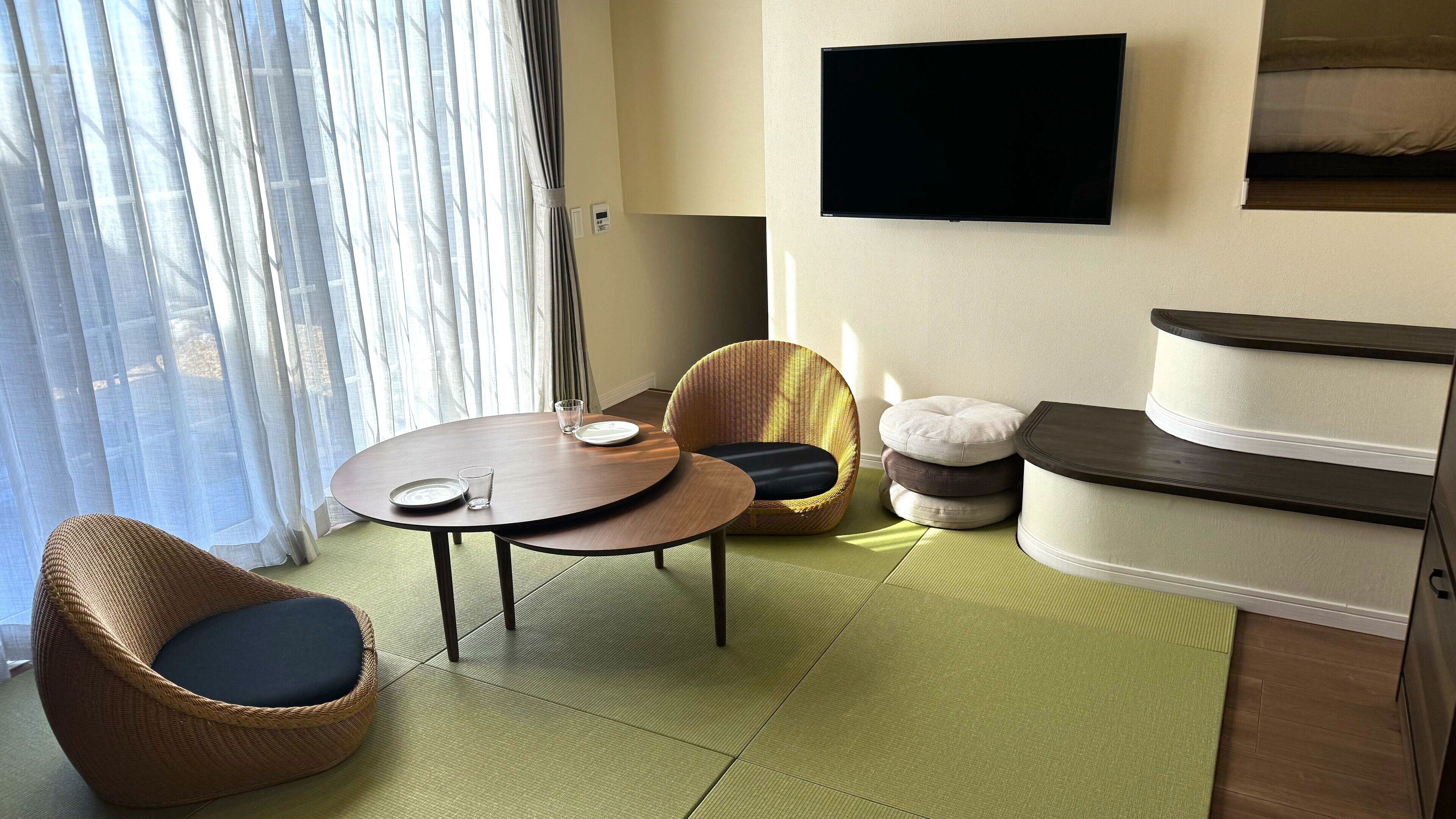 1 bedroom, individually decorated, individually furnished, free WiFi