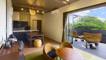 Comfort huis, uitzicht op tuin | 1 slaapkamer, individueel gedecoreerd, individueel gemeubileerd