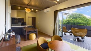 Comfort House, Garden View