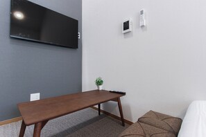 Comfort driepersoonskamer | Gratis wifi, beddengoed