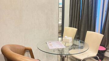 Executive Room | Living area