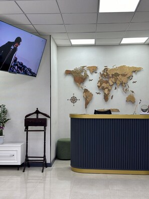 Reception - Comfort Hotel (Bishkek)