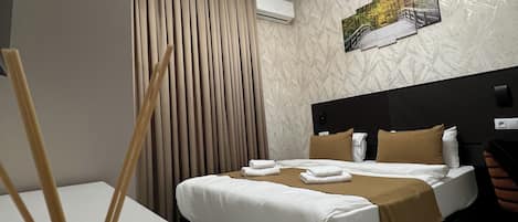 Deluxe Suite | Free WiFi