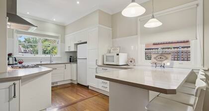 Balgownie Cottage in Blackheath