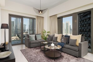 Living room -  Maison Privee - Elevated Living with Spectacular Burj Khalifa Views (Dubai)