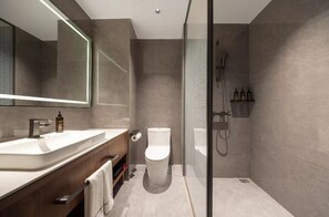 In-room safe, free WiFi - UC by Hyatt  West Railway St Hotel (Tianjin)