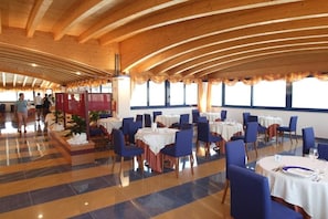 Dining - Hotel Yria (Vieste)