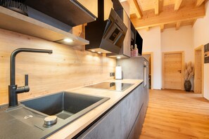 Fridge, oven, dishwasher