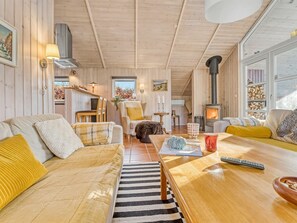 TV, fireplace - "Wyanet" - 600m from the sea by Interhome (Stege)
