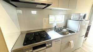 (Luana)Basic House with Ocean front / Private Dog Park & Barbeque Grill, Non Smoking | Private kitchen | Mini-fridge, microwave, cookware/dishes/utensils - Solana Shirahama (Minamiboso)