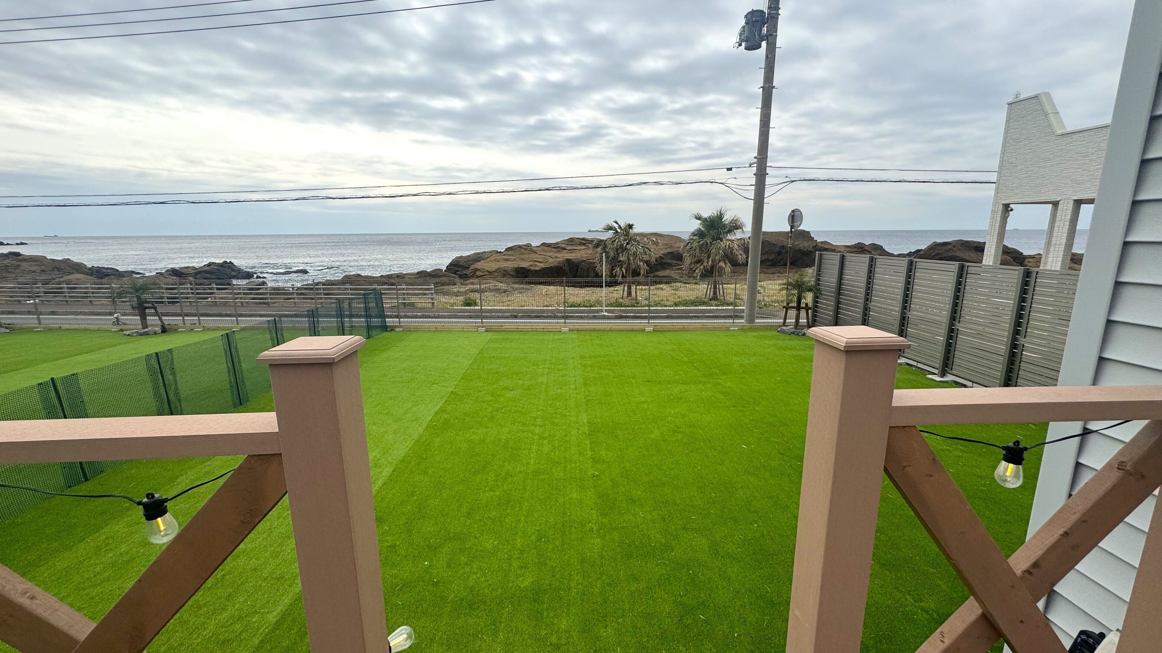 (Luana)Basic House with Ocean front / Private Dog Park & Barbeque Grill, Non Smoking | Terrace/patio