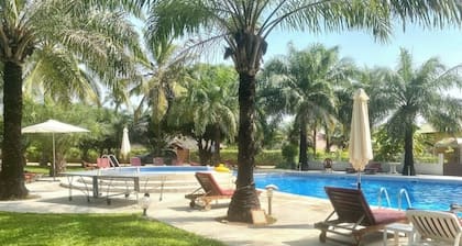 Villa for 14 people - Swimming pool and beach.