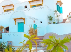 Bagian depan properti