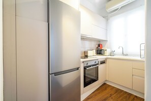 Private kitchen - Superb flat in historic centre of Athens (Athens)