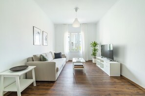 Apartment (Karori) | Living area | Flat-screen TV