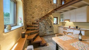 Unclassified image, 5 of 14, button - Room-charming Alessandria Apartment With (Gavi)