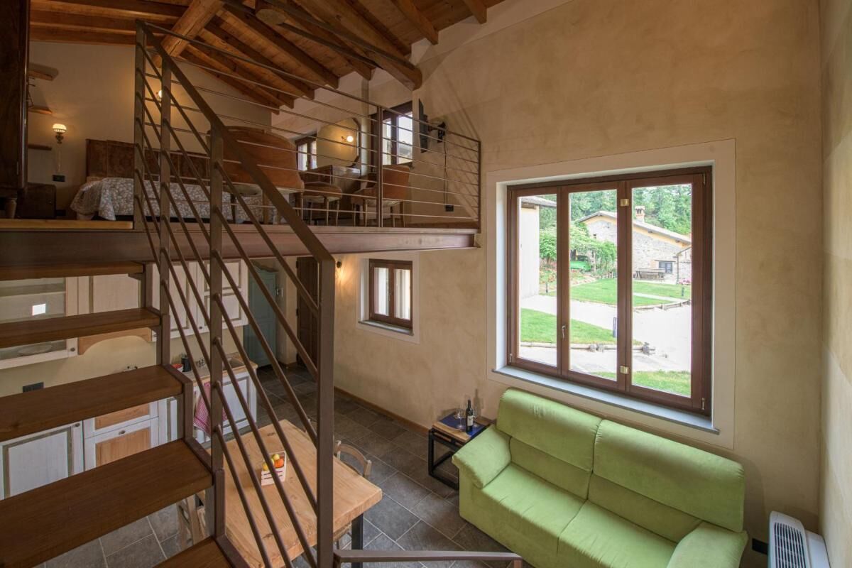 Room, 1 Bedroom, Smoking, Patio | Living room