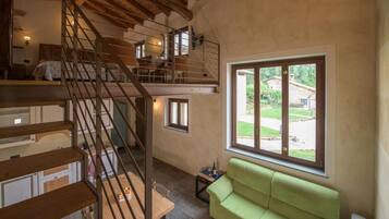 Room, 1 Bedroom, Smoking, Patio | Living room