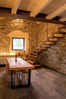 Room, 1 Bedroom, Smoking, Patio | Dining