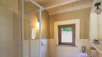 Room, 1 Bedroom, Smoking, Balcony | Bathroom
