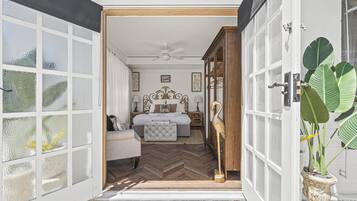 3 chambres, fer et planche Ă repasser, Wi-Fi, draps fournis