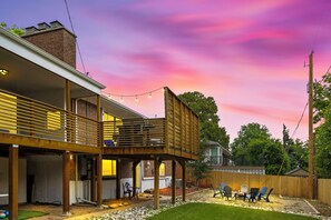 Outdoor dining - Foothills Escape - 10 min to Red Rocks (Lakewood)