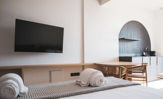 1 bedroom, in-room safe, blackout curtains, free cots/infant beds