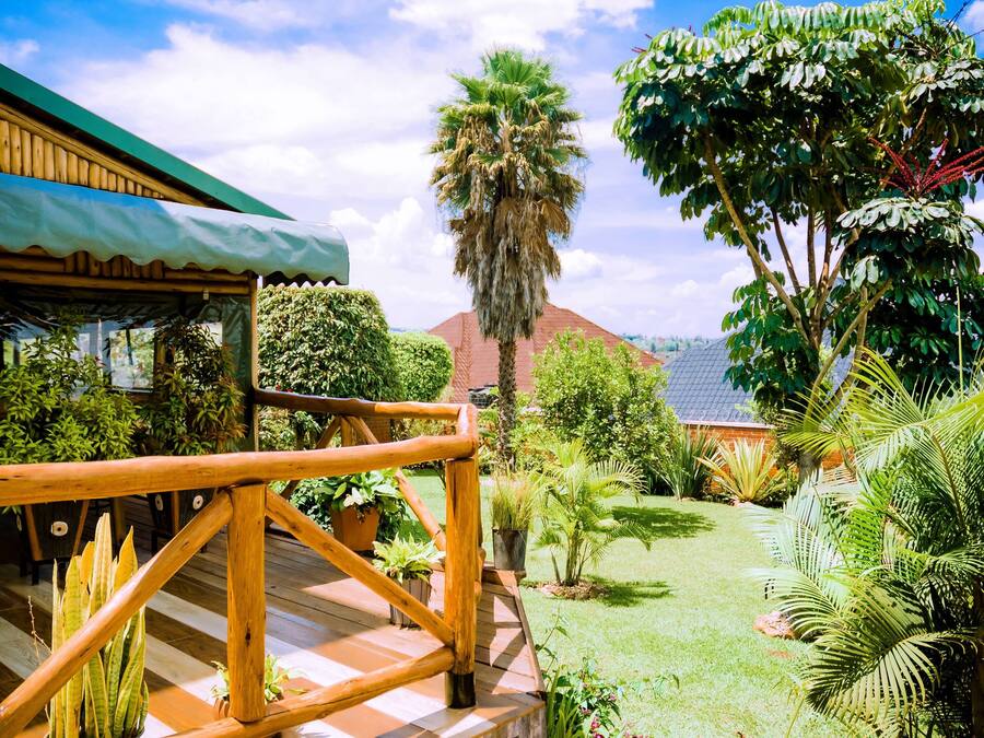 Khu ẩm thực ngoài trời