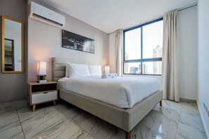 1 bedroom, desk, iron/ironing board, WiFi