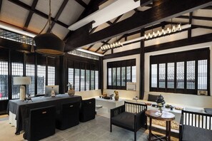 Exterior detail - GRAND JOLI (Lijiang)