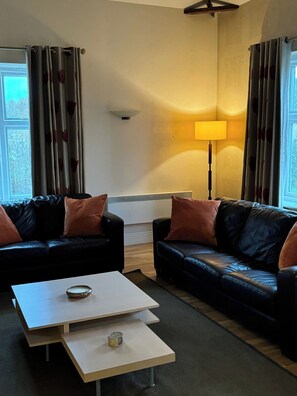 Apartment | Living area