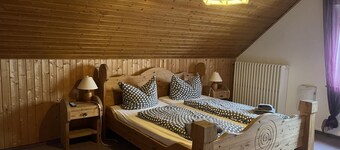 Gemütliches Appartement mit zwei Badezimmern und einer großen Küche