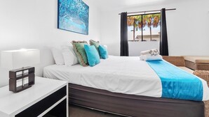 1 bedroom, iron/ironing board, free WiFi, bed sheets - Mango Resort 1 Bedroom 45A Palm Cove (Palm Cove)
