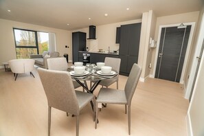 Uklassifisert bilde, 3 av 24, knapp