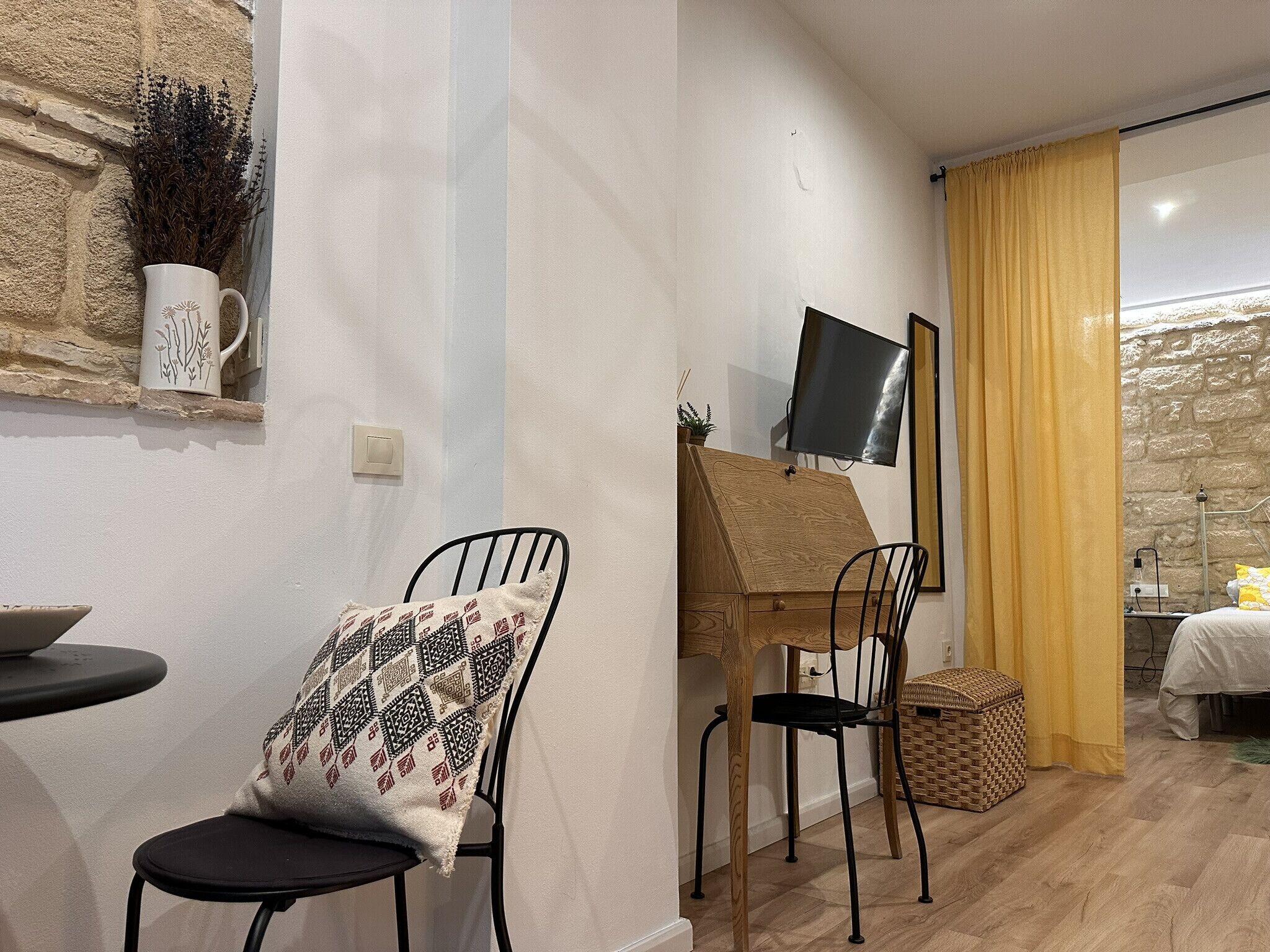 1 bedroom, iron/ironing board, free WiFi, bed sheets