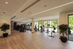 House | 2 bedrooms - Elevated Living w Spectacular Burj Khalifa Views (Dubai)
