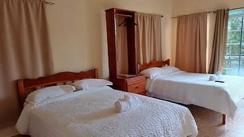 Deluxe szoba | Sötétítőfüggöny, vasaló/vasalódeszka és ingyenes wifi