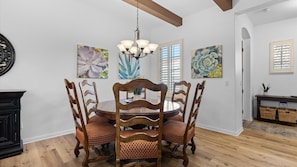 Dining - LV315 3BR LV Townhome with Mountain Views (La Quinta)