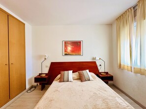 1 bedroom, free WiFi - PORT CANIGO Dúplex con solárium privado (Roses)