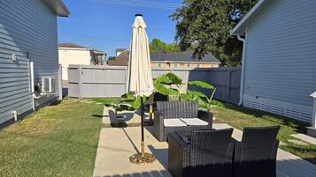 Deluxe Villa, Garden View | Terrace/patio