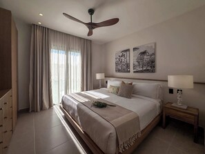 3 bedrooms, iron/ironing board, travel cot, WiFi - Fantastic new Golf View 3 BR - Located in Cocotal (Punta Cana)