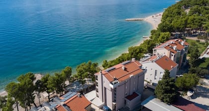 Makarska Beach Apartments Lucija 402P (2 + 2)