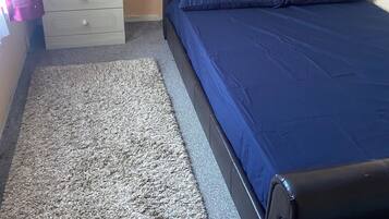 House | 2 bedrooms, free WiFi, bed sheets