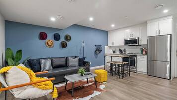 Smart TV, offices